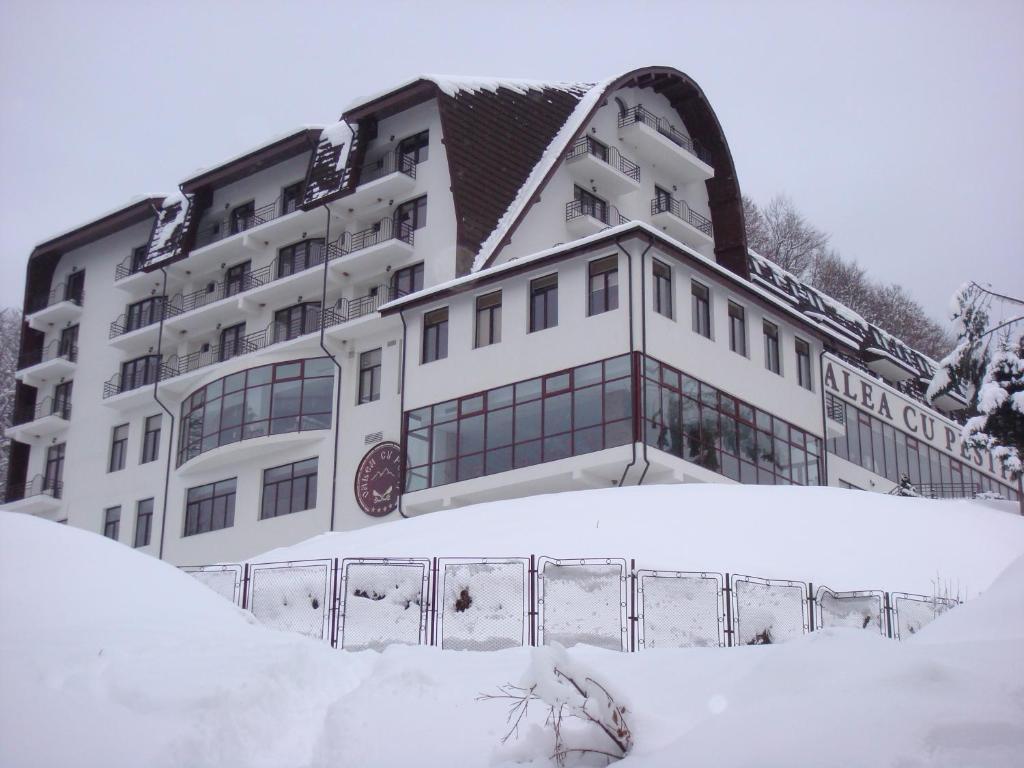 Hotel Valea Cu Pesti Căpăţîneni-Ungureni Exterior foto